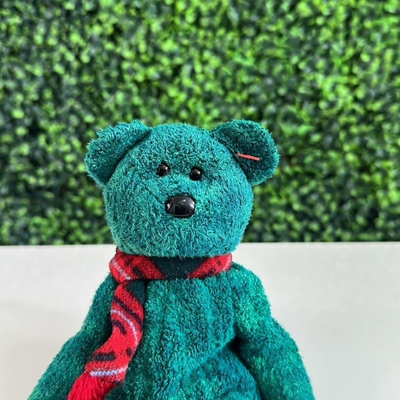Classic Vintage Beanie Baby Wallace Bear Toy - Picture 2 of 14